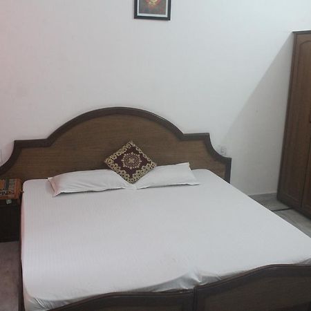 רישיקש The Holiday Home מראה חיצוני תמונה